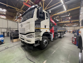 Бортовой FAW CA3250 c КМУ Horyong HRS216 + сертифицированная люлька