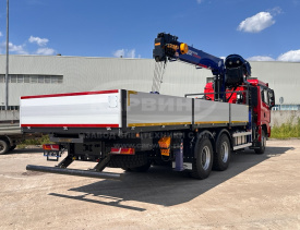 Бортовой Shacman (Shaanxi) X3000 c КМУ DONGYANG SS2036