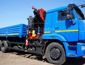 Бортовой КАМАЗ 65117 c КМУ FASSI F195A.0.22