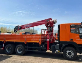 Бортовой HONGYAN SAIC-IVECO С КМУ HORYONG 216